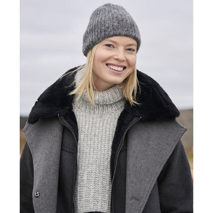 Mode at Rowan Heydon & Tide (Hat and Bib)