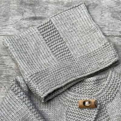 Mio Jacket & Hat 8ply