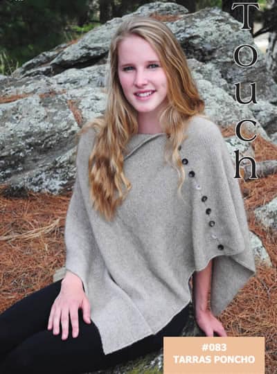 083 Tarras Poncho 8ply