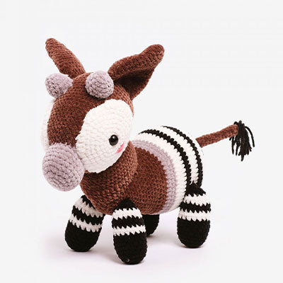 Happy Chenille Book 1 Amigurumi - Improbable Animals