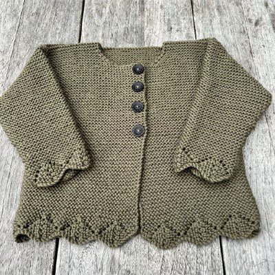 Bobbie Cardigan & Hat 8ply