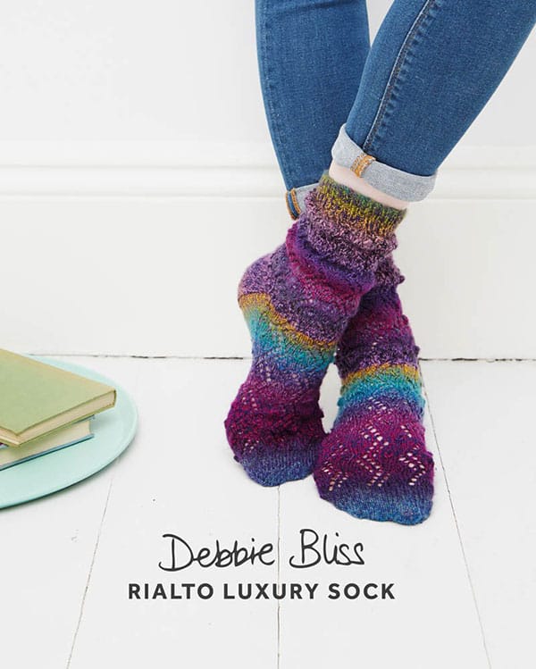 DB079 Bobble Lace Socks